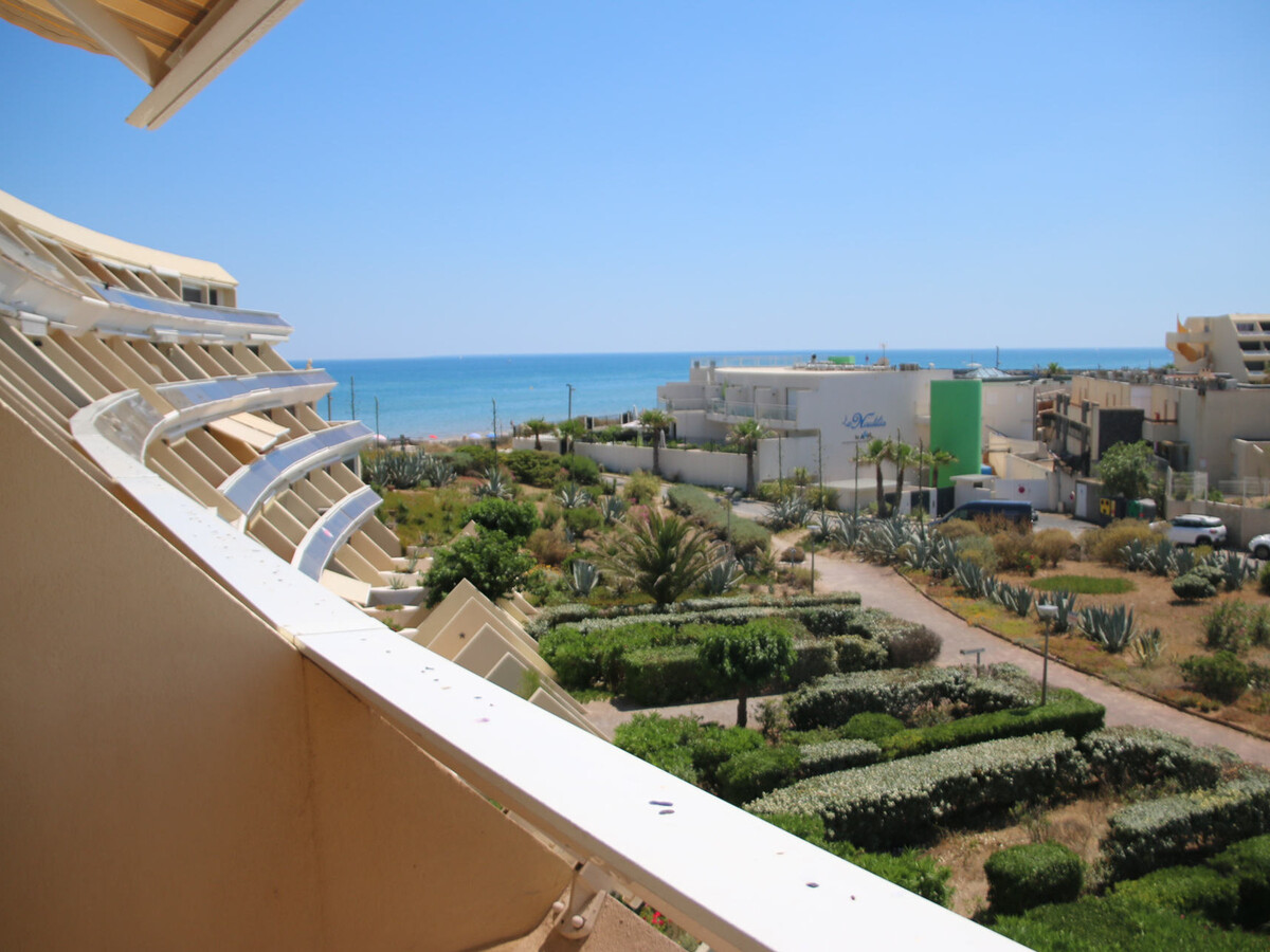 Studio climatisé 2 pers, terrasse sud - Cap d'Agde - Photo 2