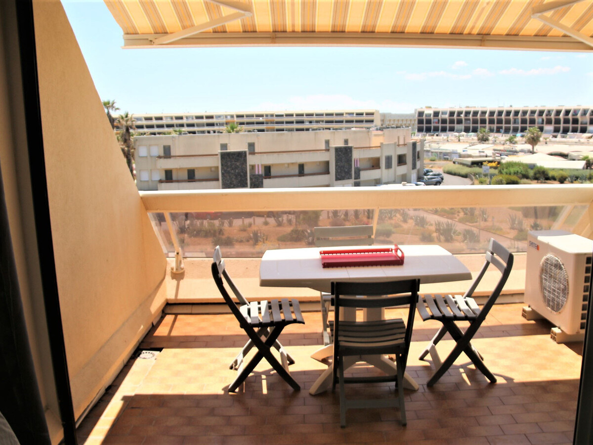 Studio climatisé 2 pers, terrasse sud - Cap d'Agde - Photo 4