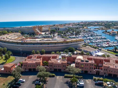 Studio climatisé 2 pers. au Cap d'Agde avec parking et terrasse : photo 12