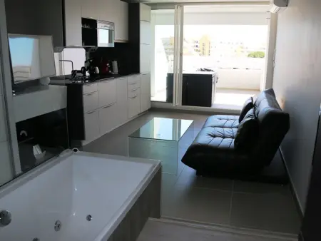 Appartement 2 pers. climatisé, terrasse vue port – Cap d'Agde : photo 7