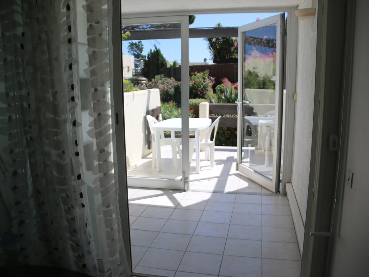 Studio climatisé terrasse à Cap d'Agde, 2 personnes - Photo 12