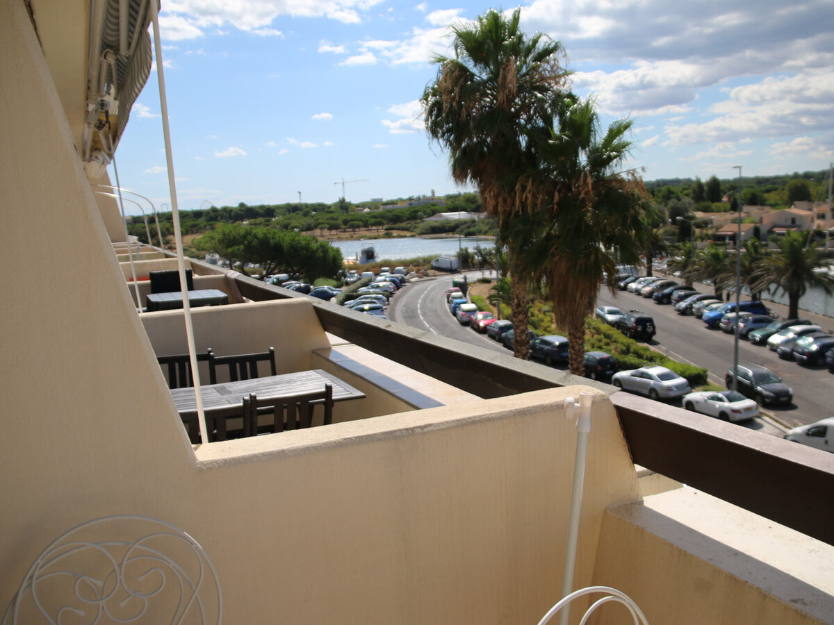 Studio 2 pers. Cap d'Agde, terrasse ouest et parking - Photo 9