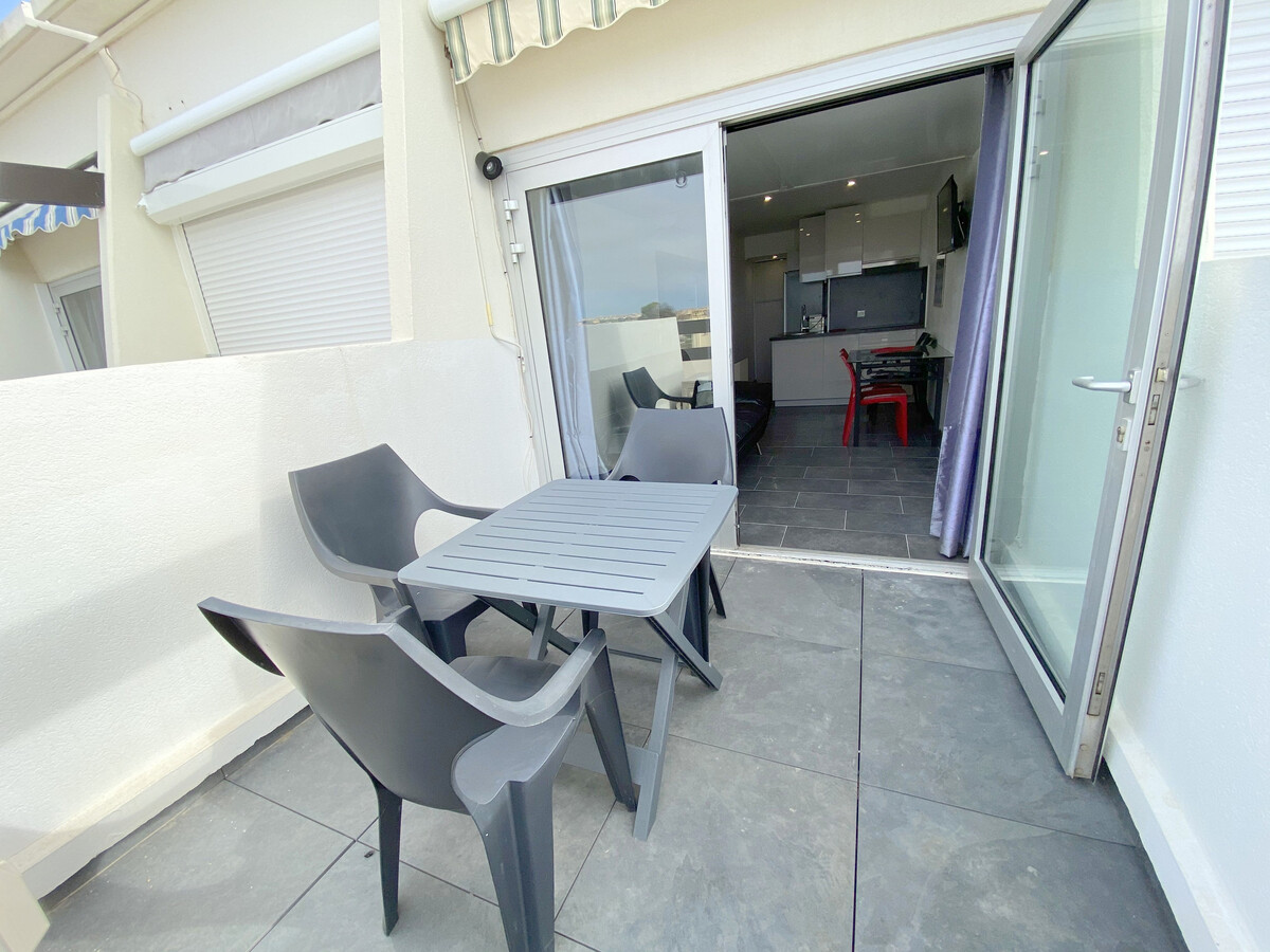 Appartement climatisé 2 pers. avec terrasse à Cap d'Agde - Photo 2