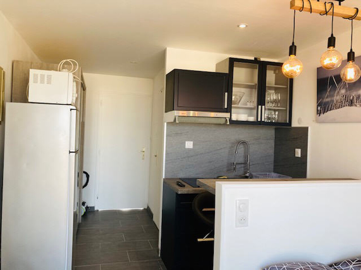 Studio vue mer 2 pers, balcon et parking à Agde - Photo 10