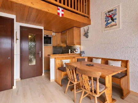 Appartement montagnard 6 pers. au Grand-Bornand, balcon vue village : photo 2