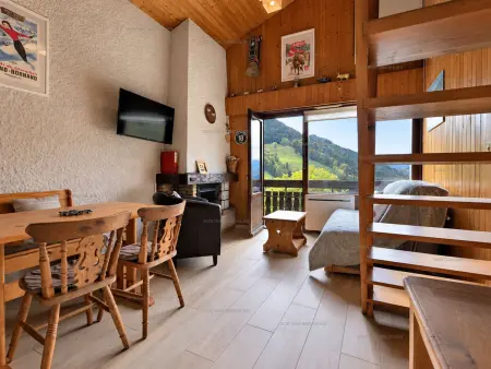 Appartement montagnard 6 pers. au Grand-Bornand, balcon vue village : photo 5