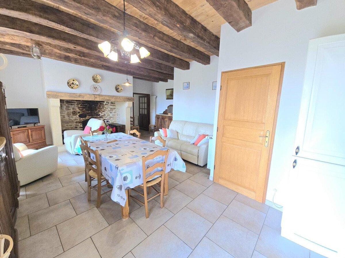 Maison rustique 3 chambres à Tamniès, 15 km de Sarlat - Photo 3