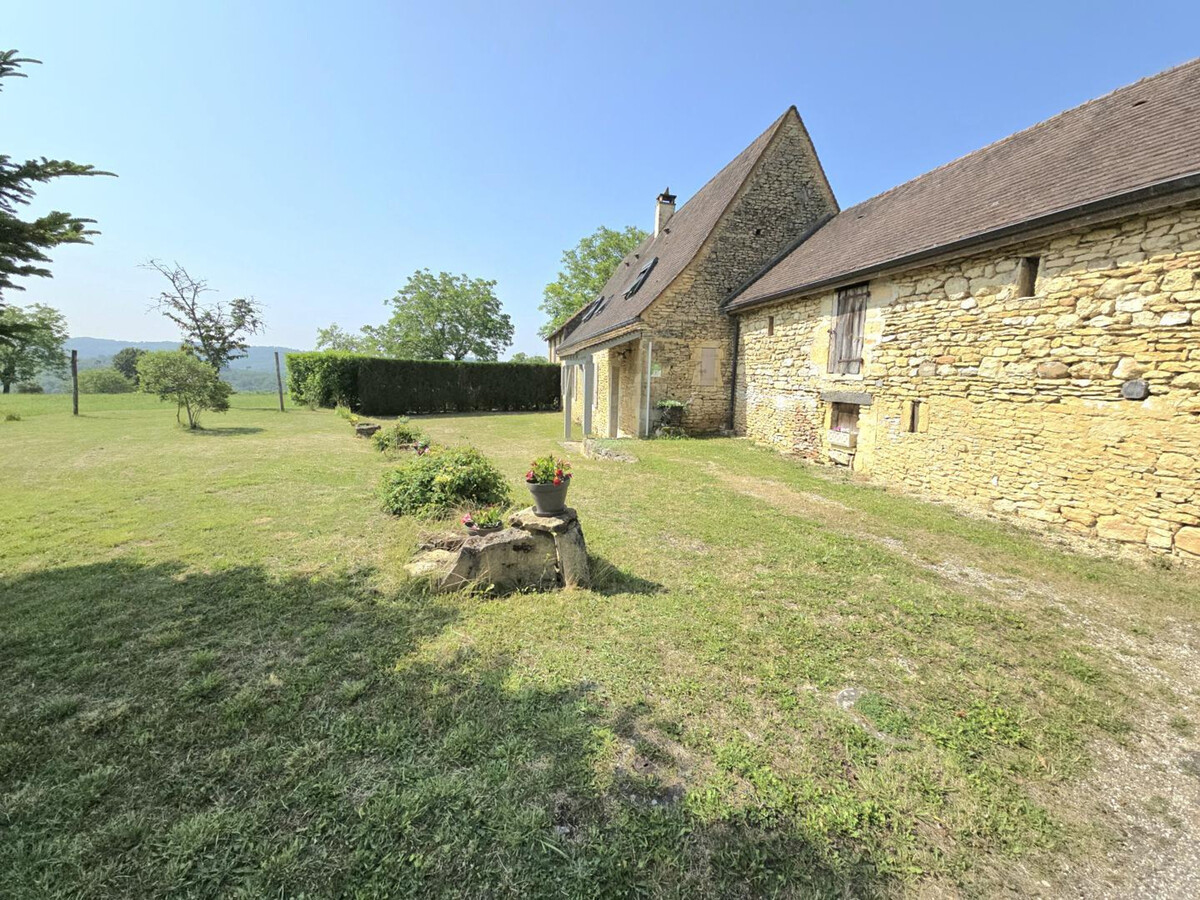 Maison rustique 3 chambres à Tamniès, 15 km de Sarlat - Photo 14
