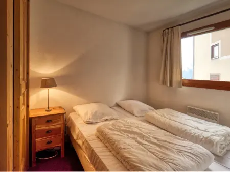 Appartement 4 chambres 10 pers., balcon sud, parking : photo 14