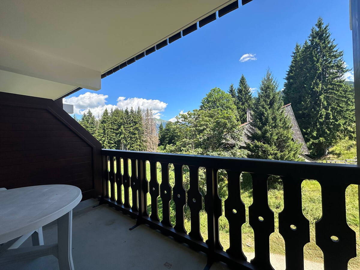 Appartement 6 pers à Morillon, balcon vue montagne - Photo 11