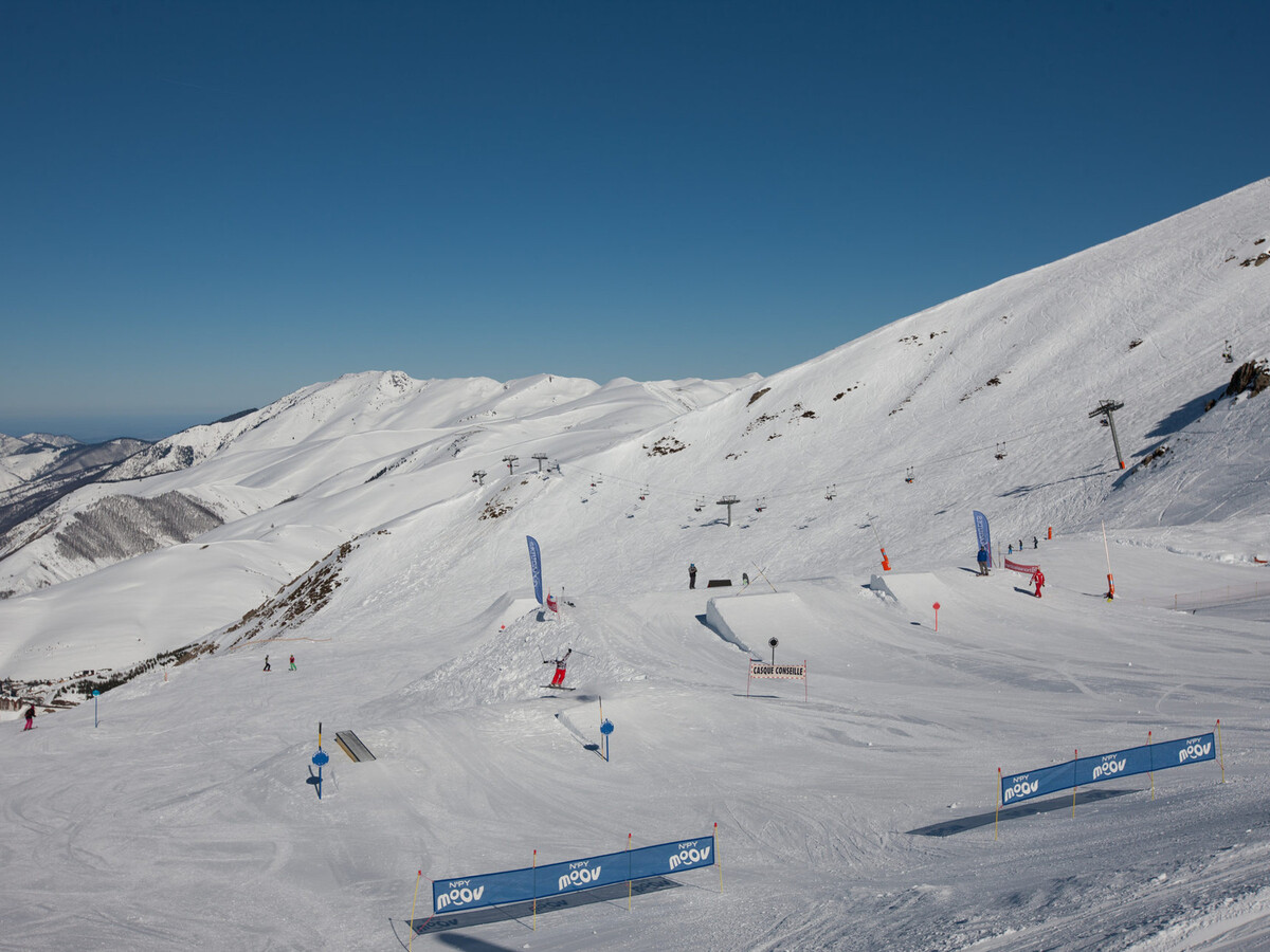T2 Peyragudes : balcon, pistes à 400m, navette gratuite - Photo 11