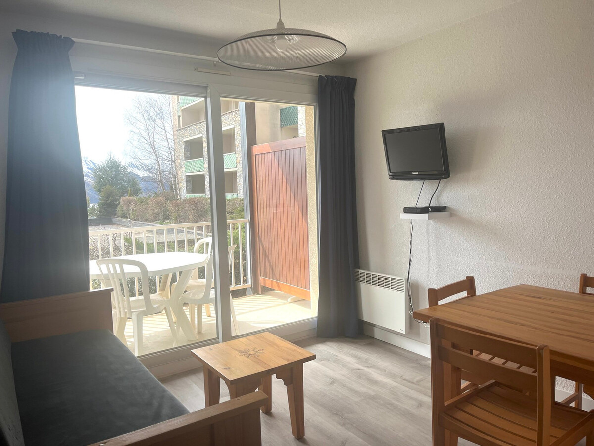 Appartement T2 avec balcon à 400m des pistes, navette gratuite, accès Spassio, animaux admis - Photo 2