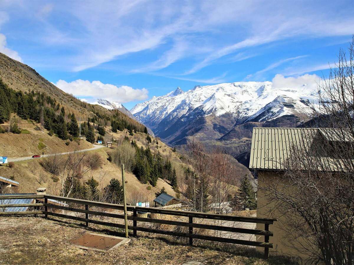 Appartement 2 pièces au pied des pistes - Auris en Oisans - Photo 2