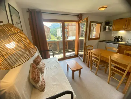 Appartement 6 personnes avec balcon sud au Dévoluy, pistes à 200 m : photo 8
