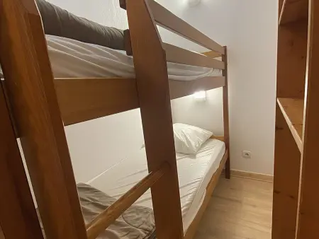Appartement 2 pièces balcon sud, pistes à 100 m - Le Dévoluy : photo 11