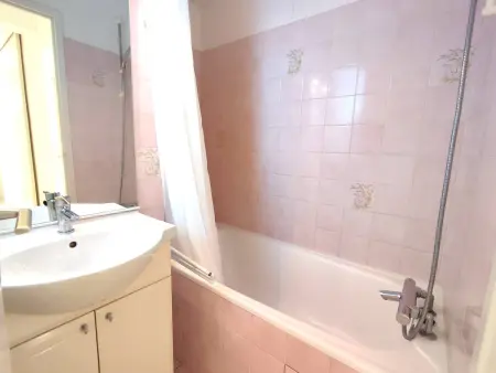 Appartement vue mer face plage Coz-Pors à Trégastel : photo 6