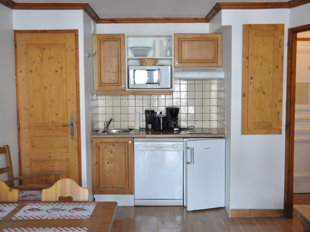 Appartement 2 pièces Valloire, balcon ouest, accès skis - Photo 4
