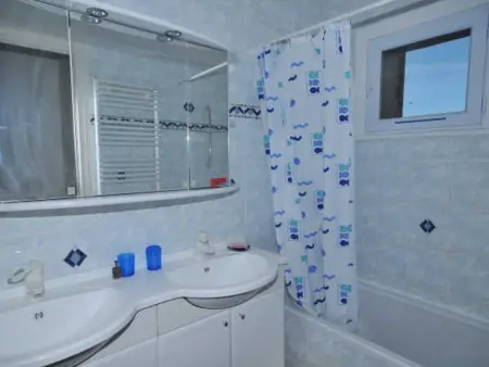 Appartement confortable 3P6P près des pistes à L'Alpe d'Huez - Photo 6