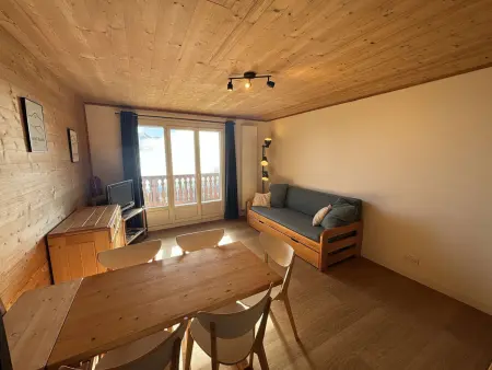 Appartement 6 pers, balcon sud, 150 m du télésiège : photo 3