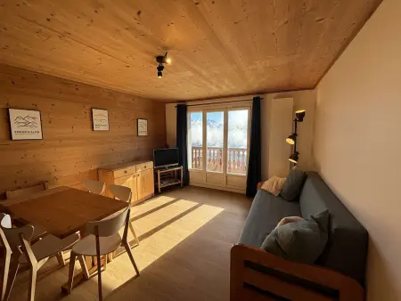 Appartement 6 pers, balcon sud, 150 m du télésiège : photo 4