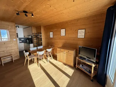 Appartement 6 pers, balcon sud, 150 m du télésiège : photo 5