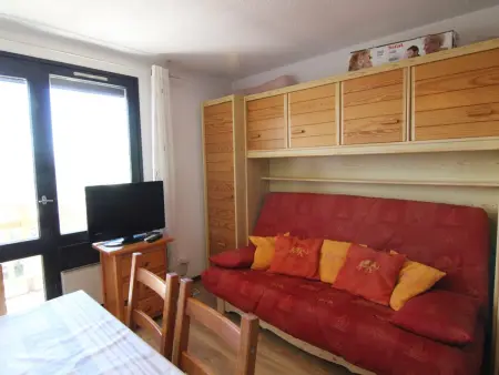 Studio 4 personnes L'Alpe d'Huez, balcon Sud/Ouest, 150 m des pistes : photo 4