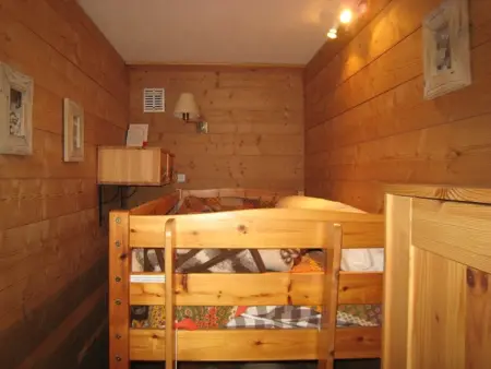 Studio 4 pers avec balcon face aux pistes – L'Alpe d'Huez : photo 7