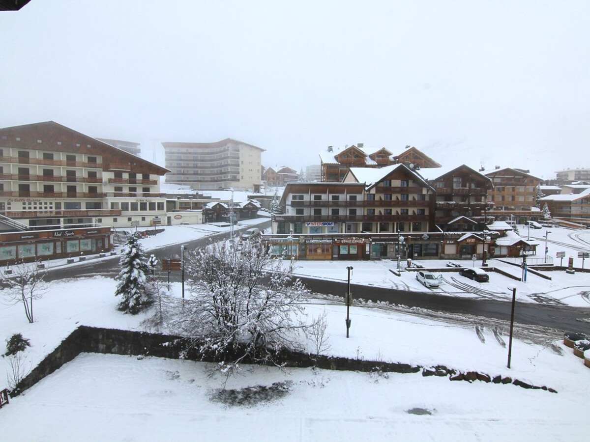 Studio 4 pers. à L'Alpe d'Huez, 70 m des pistes - Photo 2