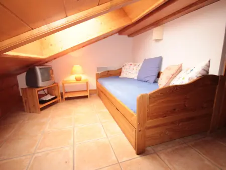 T4 Mezzanine 77m² Vue Montagne & Parking Couvert : photo 14