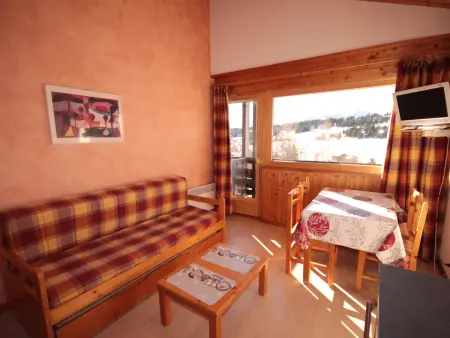Appartement 2 pièces cabine au pied des pistes, vue Beaufortain : photo 7