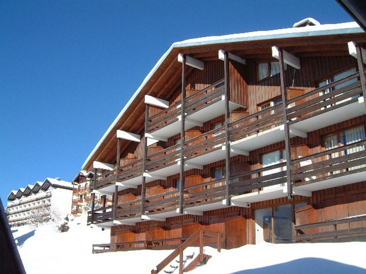 Studio cabine 5 pers. balcon sud face aux pistes - Photo 11