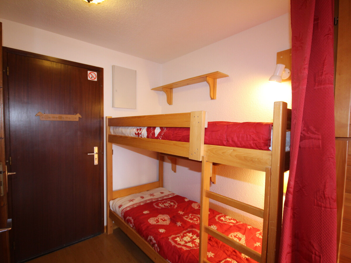 Studio cabine 4 pers aux Saisies, vue pistes sud - Photo 3