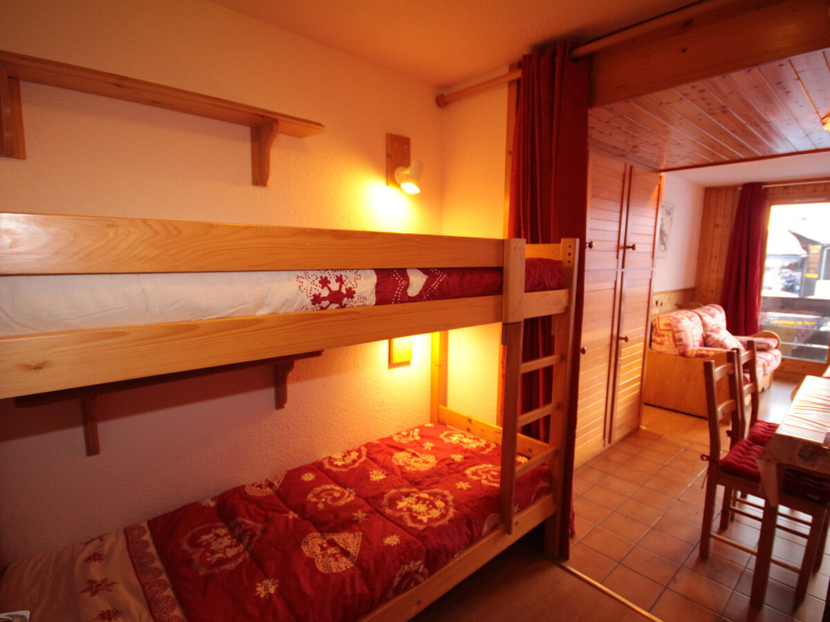 Studio cabine 4 pers aux Saisies, vue pistes sud - Photo 12