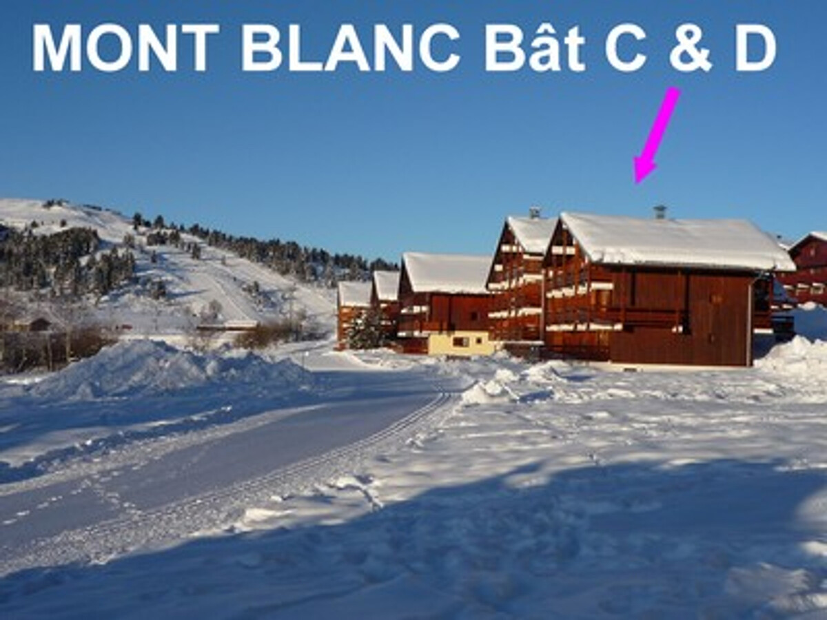 Studio cabine 5 pers. balcon sud, vue pistes aux Saisies - Photo 9
