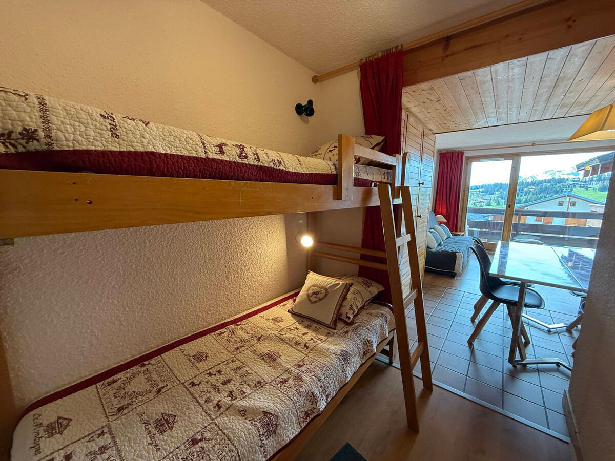 Studio-cabine 4 pers. aux Saisies, balcon sud vue pistes - Photo 8