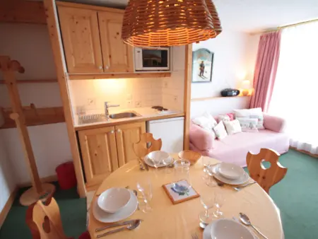 Appartement 2 pièces + alcôve vue massif du Beaufortain, Les Saisies : photo 9