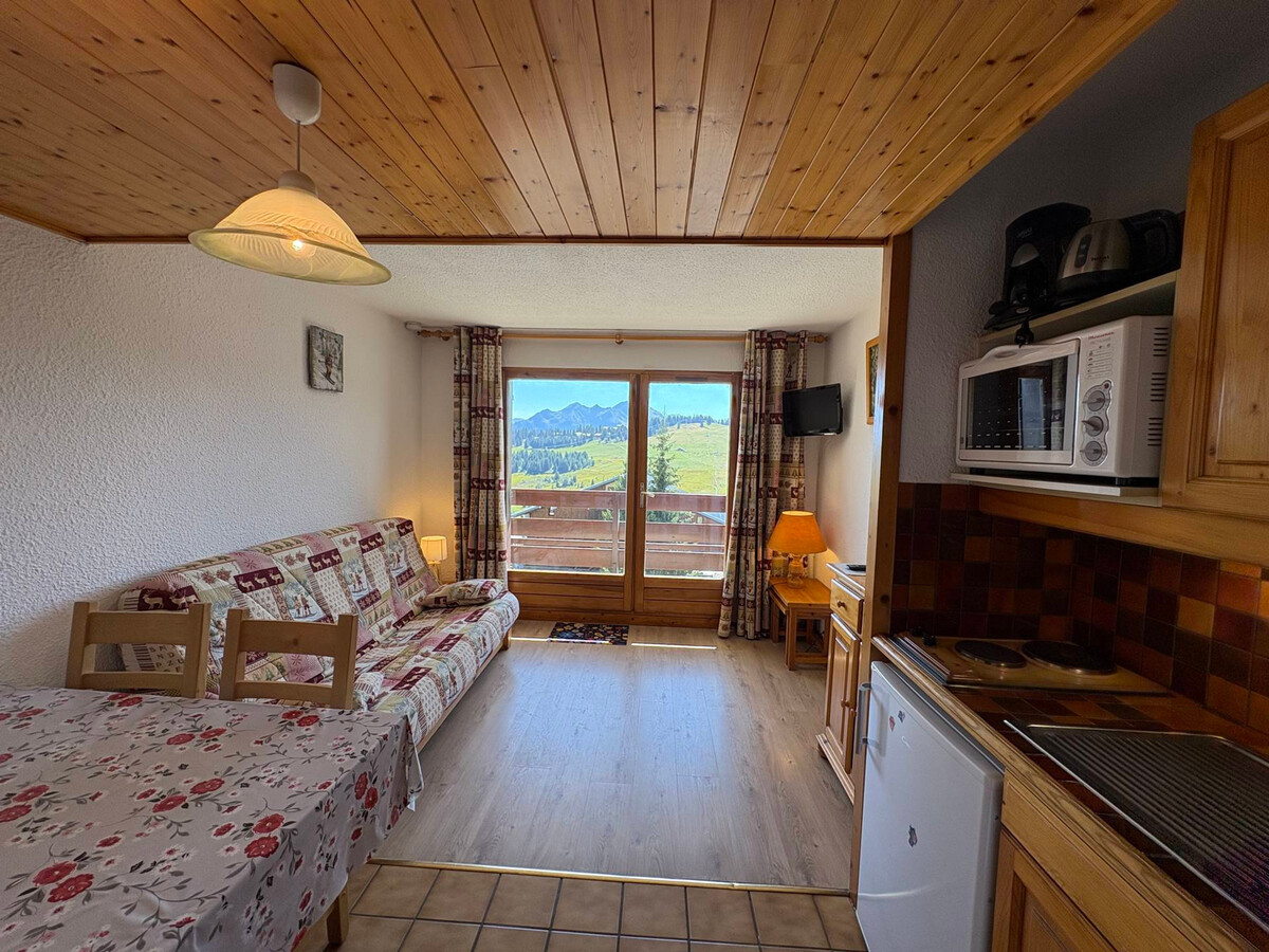 Studio cabine 4 pers aux Saisies, balcon sud vue pistes - Photo 2