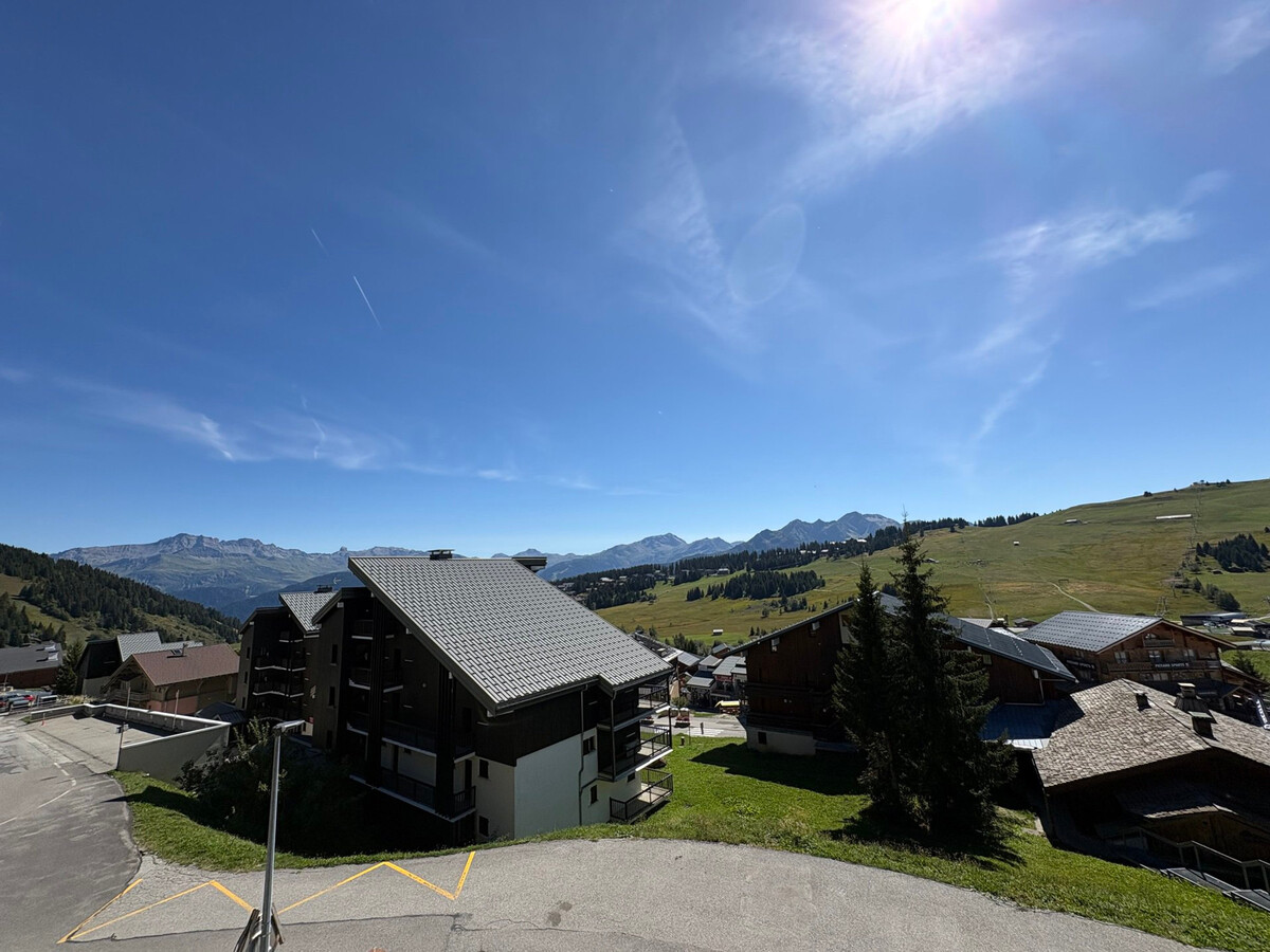 Studio cabine 4 pers aux Saisies, balcon sud vue pistes - Photo 9