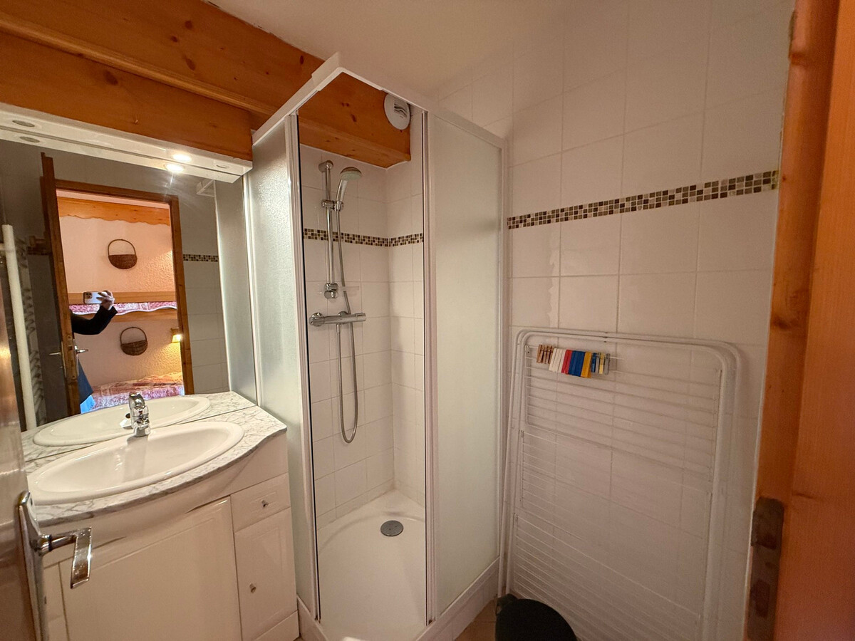 Studio cabine 4 couchages aux Saisies, balcon sud - Photo 3