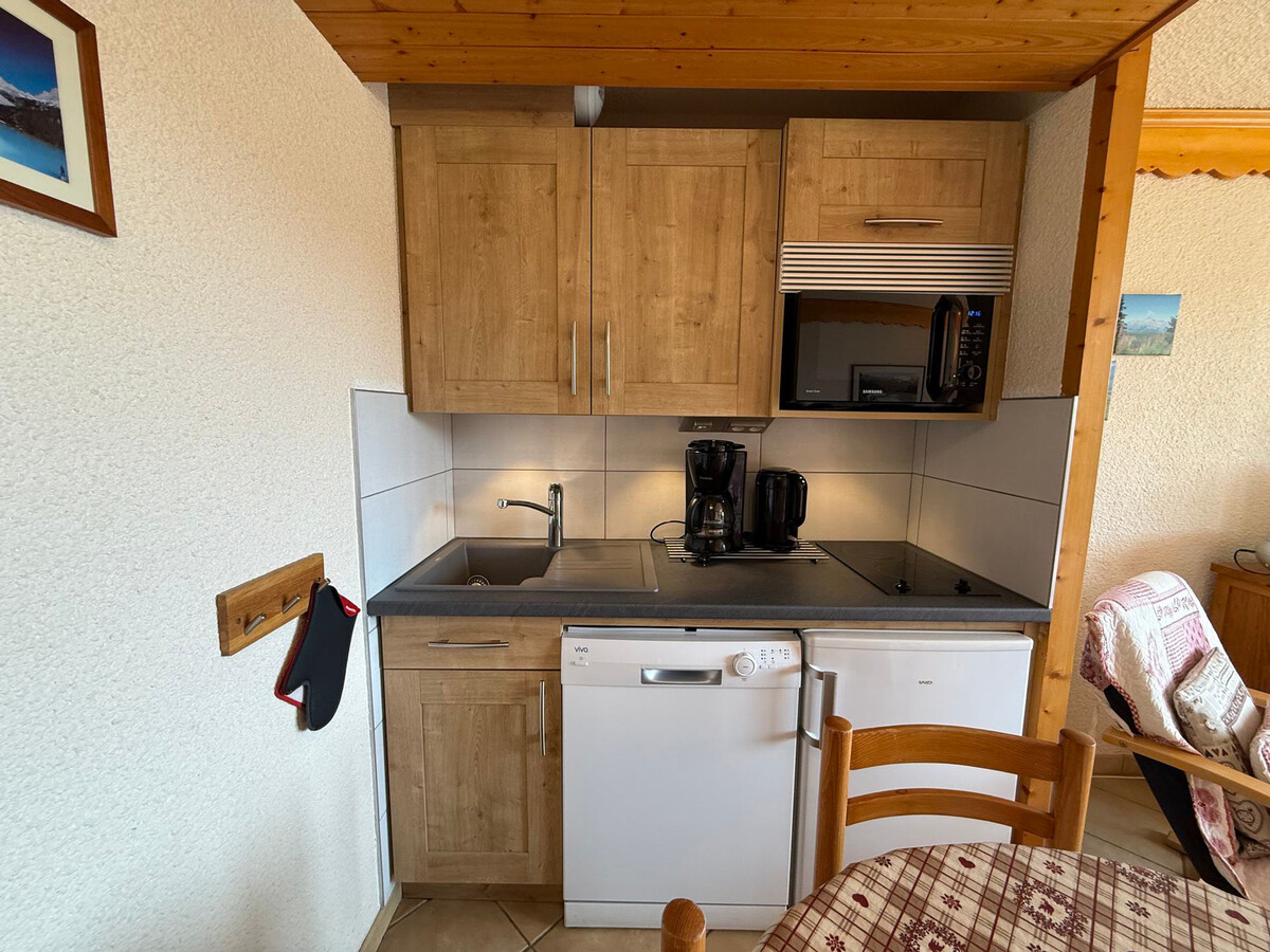 Studio cabine 4 couchages aux Saisies, balcon sud - Photo 5