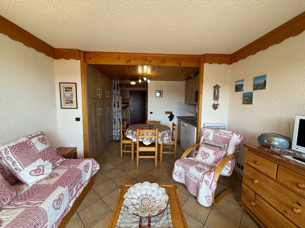 Studio cabine 4 couchages aux Saisies, balcon sud - Photo 7