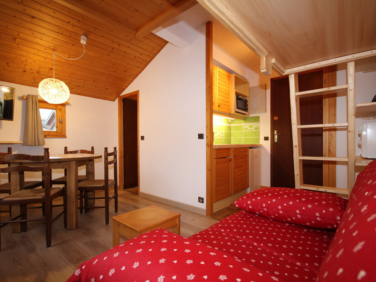 Studio rénové 15,7 m² avec parking, animaux admis - Photo 1
