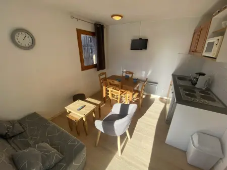 Appartement cosy 4 pers. au Dévoluy, balcon sud et vue Pic de Bure : photo 4
