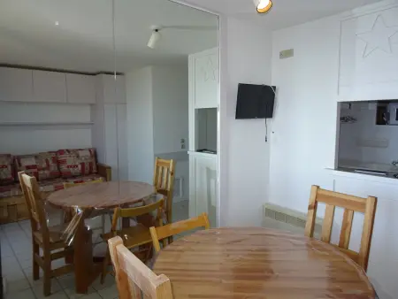 Location appartement à Peisey Vallandry, Studio 4 pers à Vallandry, proche pistes et commerces, animaux admis