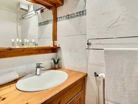 Appartement 2 pièces à Tignes proche pistes et commerces, 4 personnes : photo 11