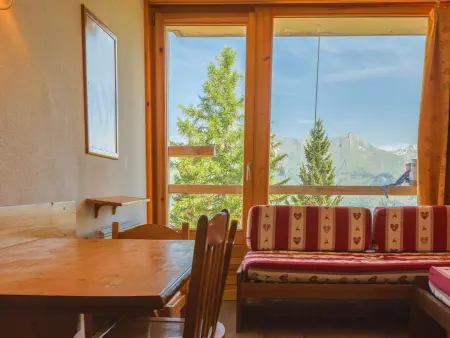 Location appartement à Les Arcs 1800, Studio skis aux pieds, balcon, animaux admis, Arc 1800