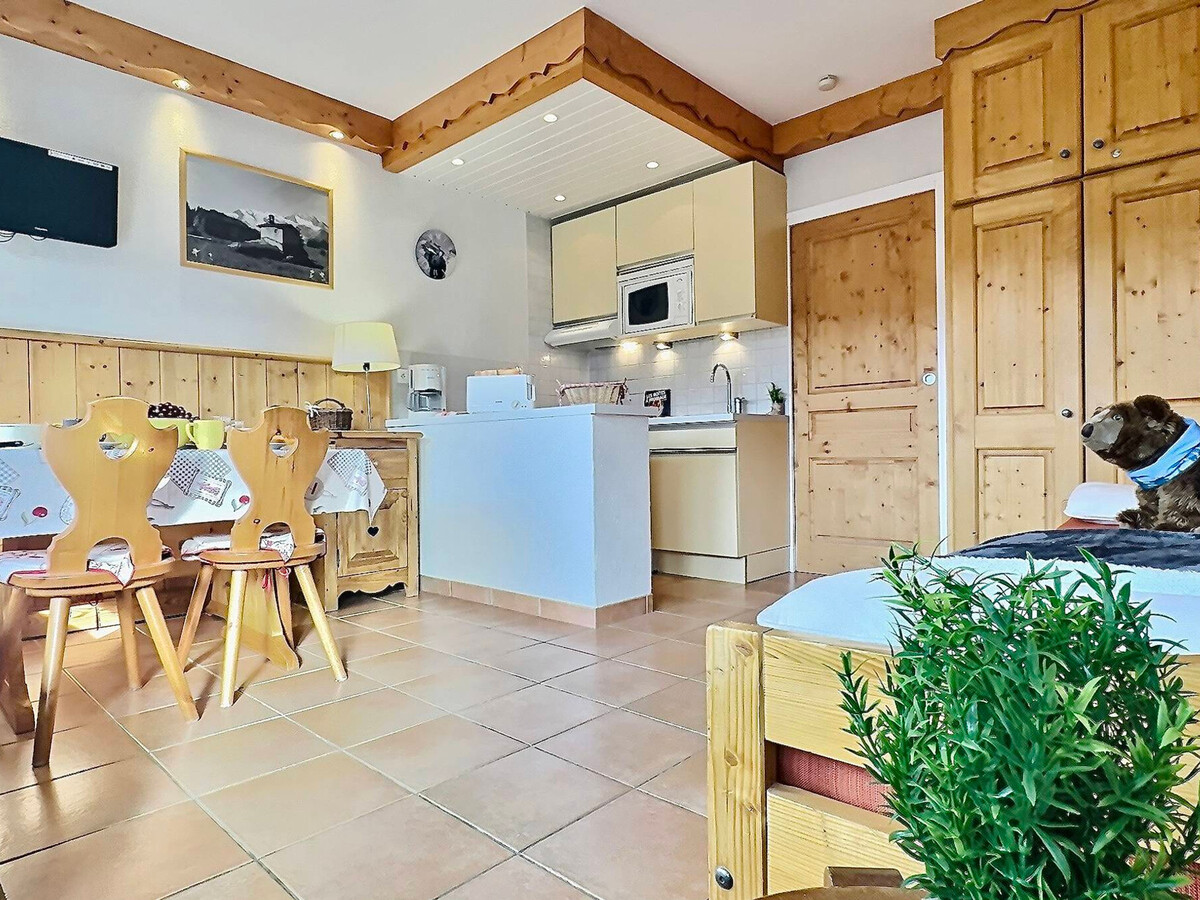 Studio 30m² Tignes, balcon sud, pied des pistes - Photo 2