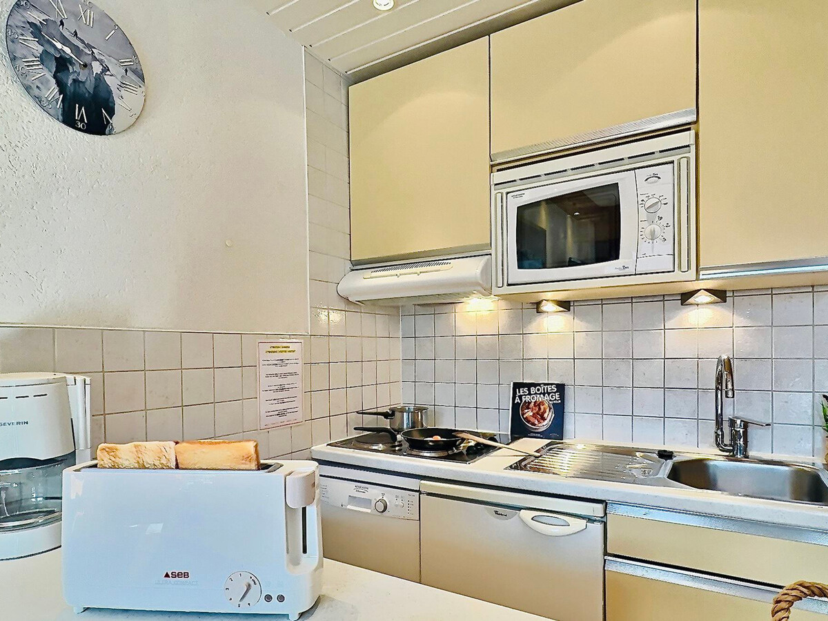 Studio 30m² Tignes, balcon sud, pied des pistes - Photo 4