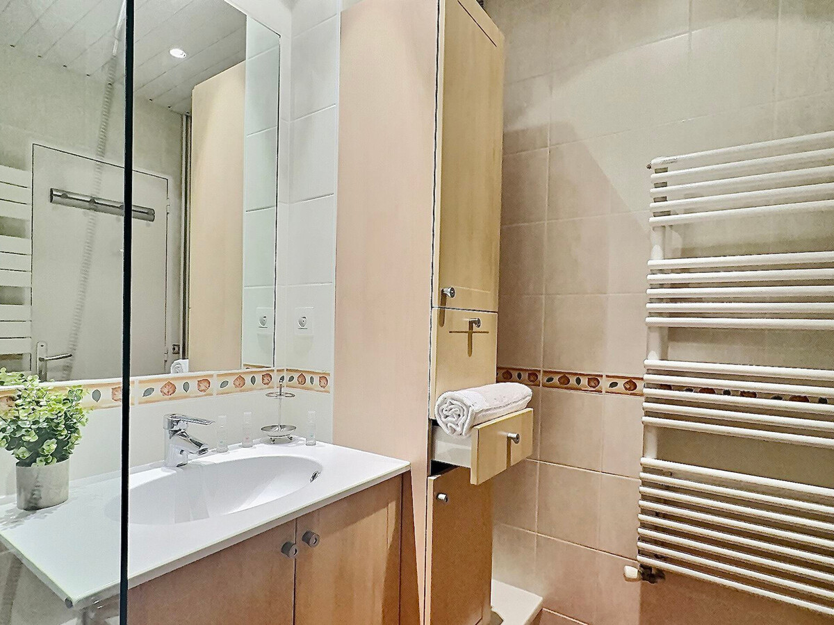 Studio 30m² Tignes, balcon sud, pied des pistes - Photo 10