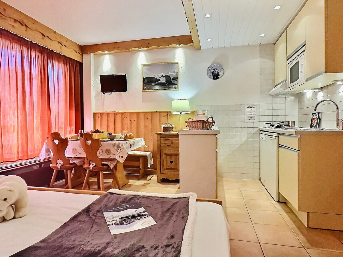 Studio 30m² Tignes, balcon sud, pied des pistes - Photo 14